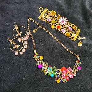 Betsy Johnson bee jewelry set